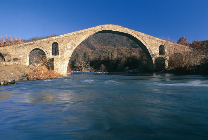 Πέτρινο γεφύρι Αζίζ Αγά
